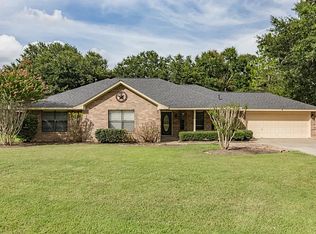 14335 Cally Cir, Needville, TX 77461