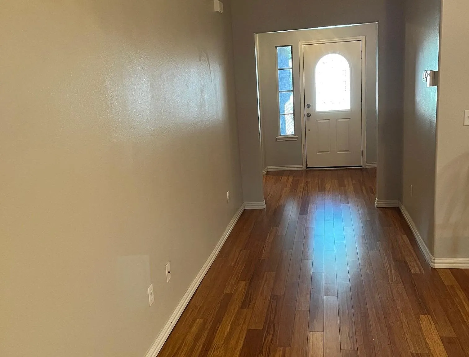 1120 La Mirada — Photo 4