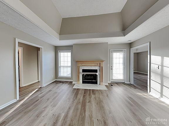 2nd image of 101 Hunterwood Dr