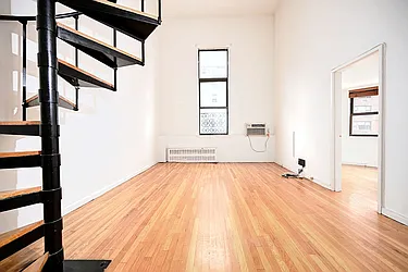 Rented by Urbane Brokerage