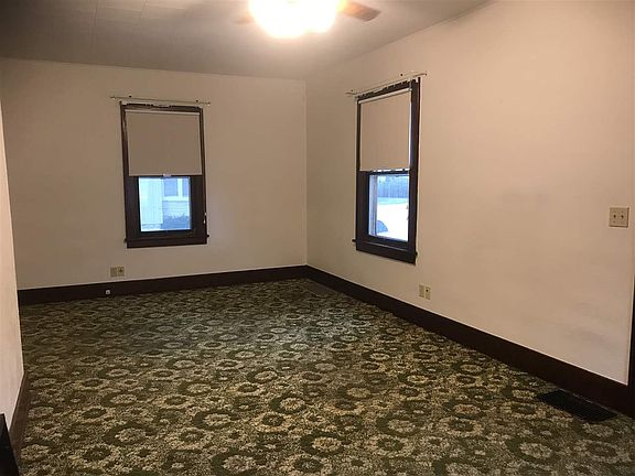 4th image of 110 McCreedy Dr