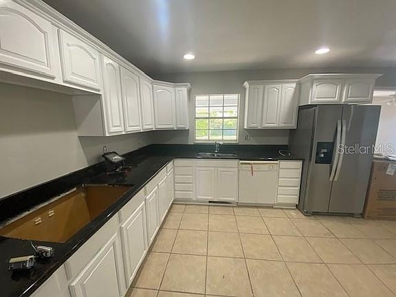 4th image of 316 Thornwood Way