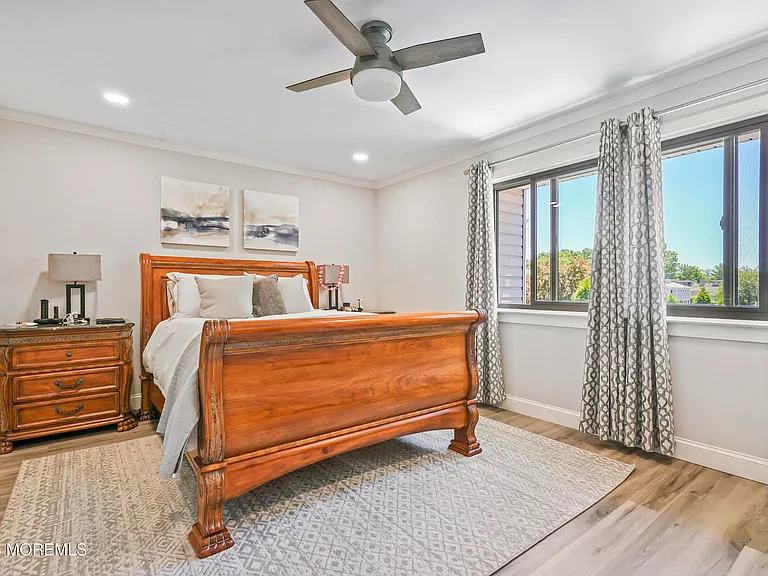 2 Joyce Ct — Photo 19