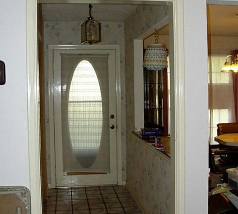 4th image of 1 Westwood Dr W