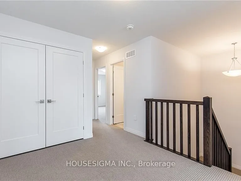 59 Greenwich Ave — Photo 9