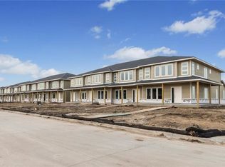 3184 Berkshire Pkwy, Clive, IA 50325
