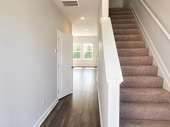 2nd image of 373 Oakwood Dr NW