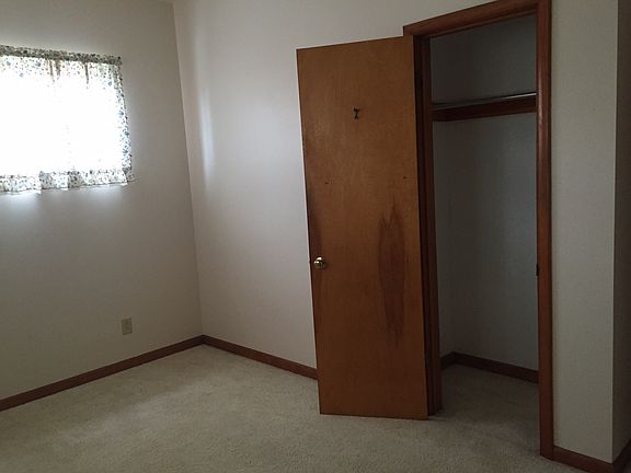 1st floor bedroom 1