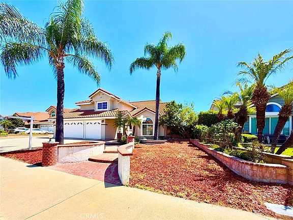 3rd image of 2782 Olympic View Dr