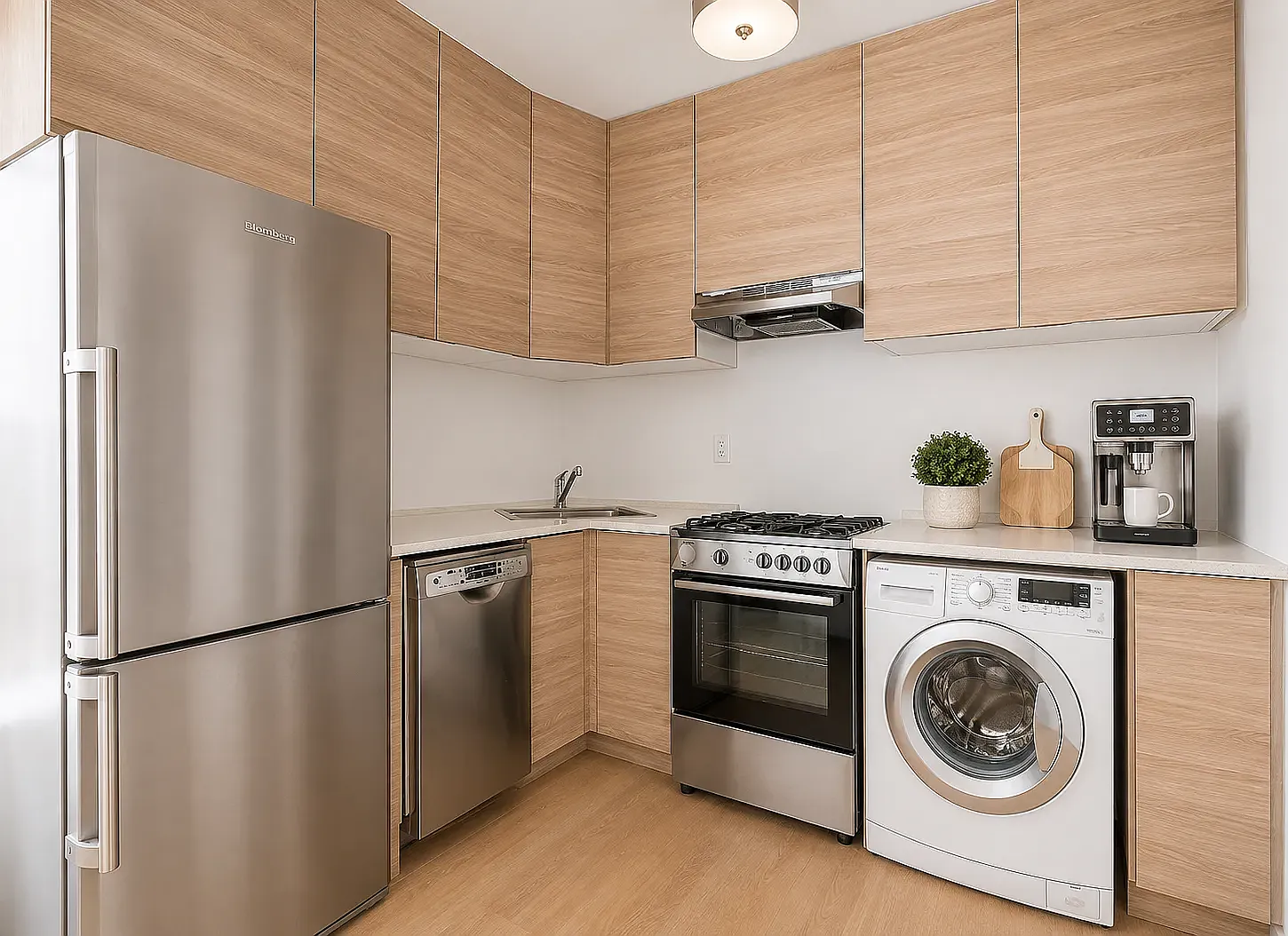 372 Second Street — Photo 3