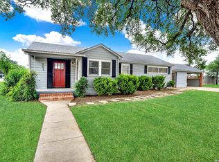 801 26TH ST, Hondo, TX 78861