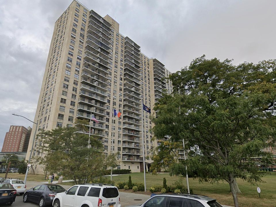 1st image of 601 Surf Ave E #E