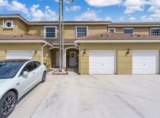 339 SW 121st Ave, Pembroke Pines, FL 33025