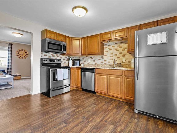 5th image of 1625 Mitchell Ave