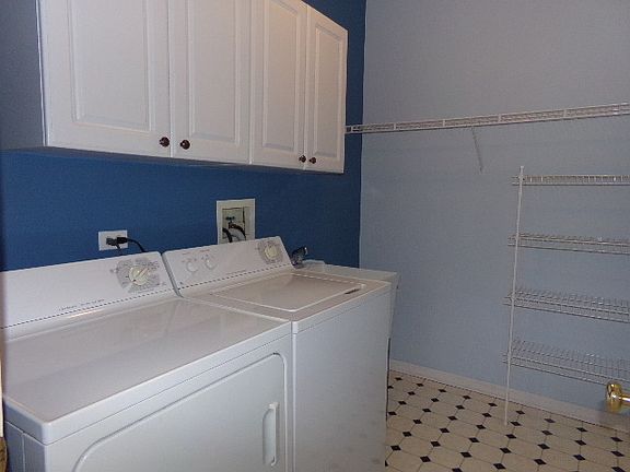 5th image of 494 E Thornhill Ln #494