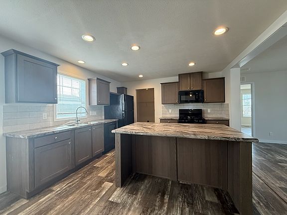 5th image of 38000 Le Chateau Blvd #361