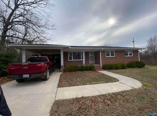 1674 County Road 43, Section, AL 35771