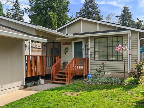 2nd image of 3428 SE 153rd Ave