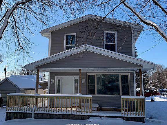 2nd image of 363 Bucklin St