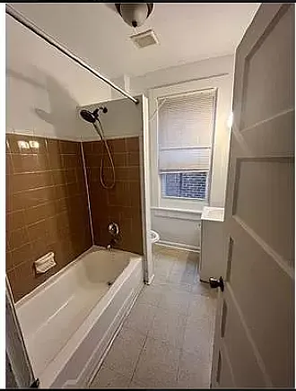 3 bed, 1.5 bath, 1360 sqft, $1,500 — Photo 4