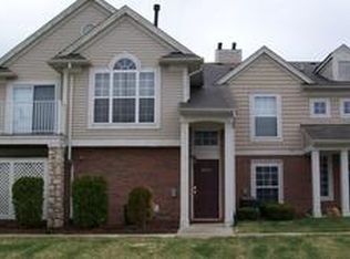 52060 Naugatuck Dr, Macomb, MI