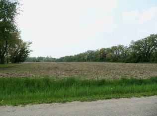 10378 Spring Rd, Garden Prairie, IL 61038