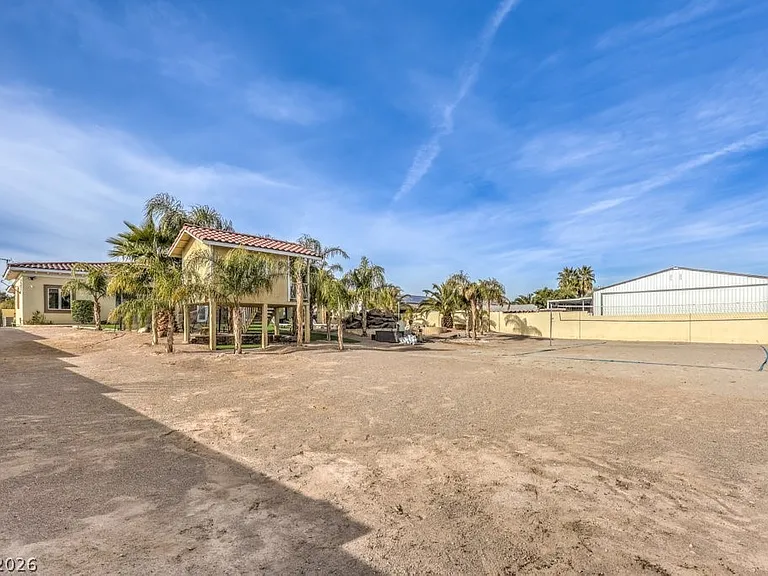 2780 El Camino Rd — Photo 80