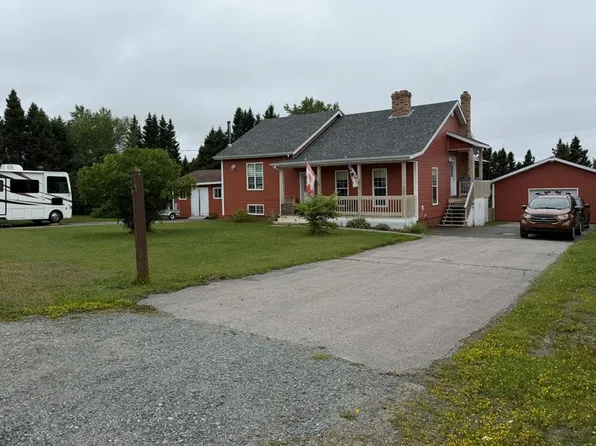 12 Pine Tree Road, Traytown, NL A0G4K0