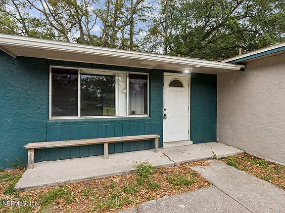 3rd image of 8049 LAMB Court