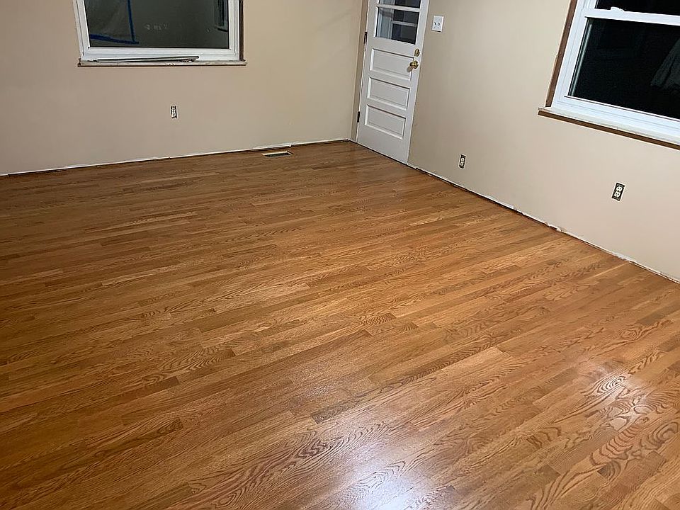 1st image of 106 Holaday Ln