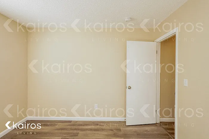 16 Spring Loop Cir — Photo 9