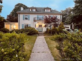 155 Brooklawn Ave, Bridgeport, CT 06604