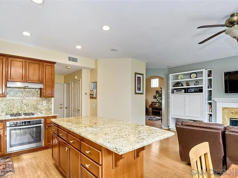 11558 Village Ridge Rd — Photo 14