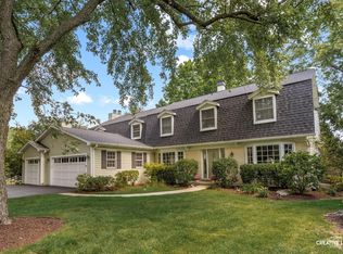 1101 Barberry Ct, Downers Grove, IL 60515