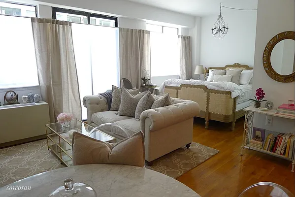 Rented by Corcoran | media 7