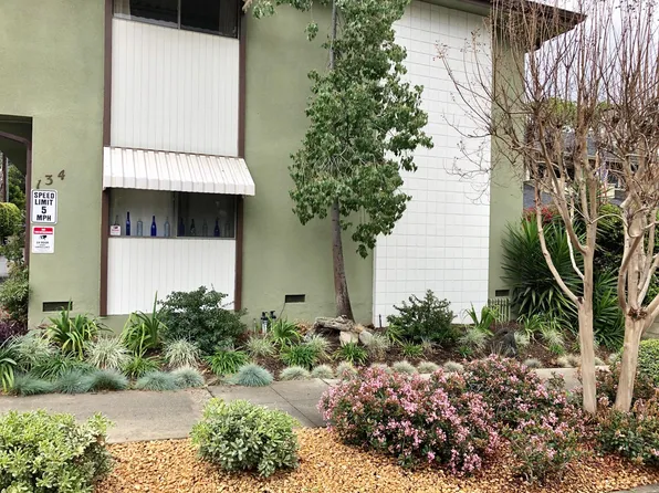 134 N Myrtle Ave Unit C, Monrovia, CA 91016