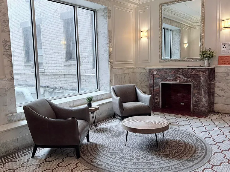250 Riverside Dr #53 — Photo 18