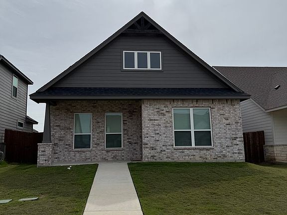 2nd image of 708 The Cottages Dr