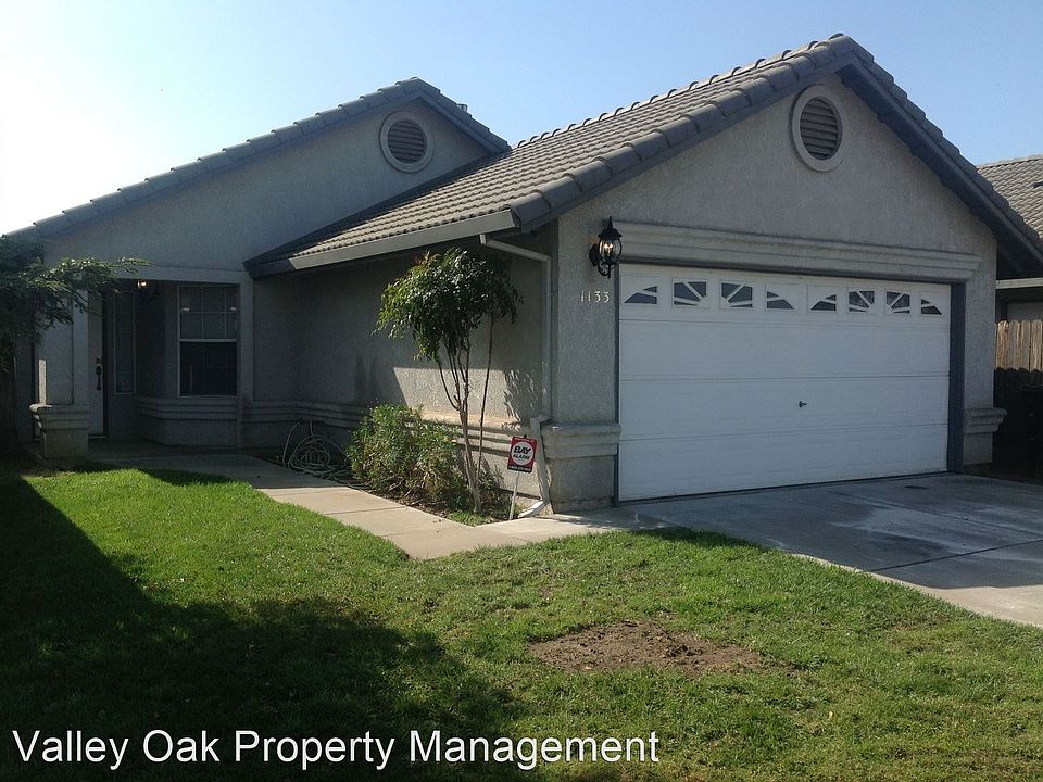 1st image of 1133 La Mesa St