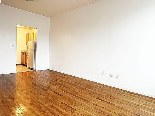 1st image of 130 Jefferson St #1F