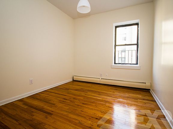 4th image of 515 Saint Marks Ave