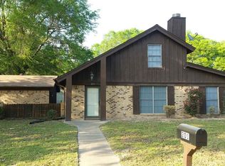 201 Pinewood Dr, Whitehouse, TX 75791