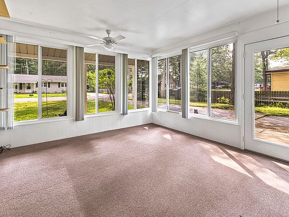 2nd image of 115 Birchwood Ave