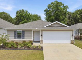2752 Savannah Michelle Ln, Pensacola, FL 32534