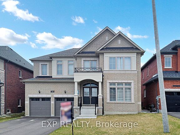 2nd image of 1466 Broderick St