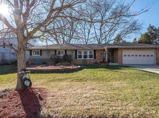 1158 N Osborne Blvd, Racine, WI 53405