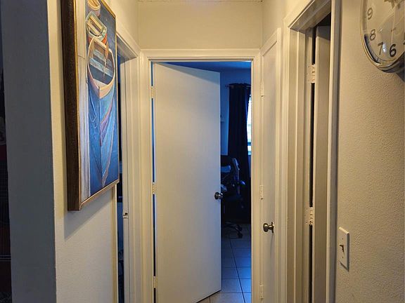 3rd image of 5180 NE 6th Avenue #620