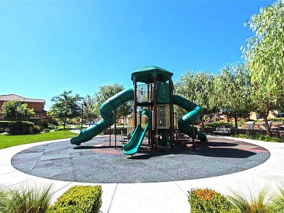 3rd image of 7295 Logsdon Dr