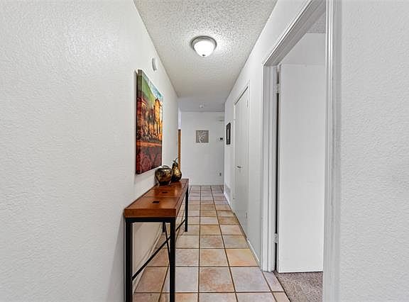 5th image of 7317 Vineyard Dr