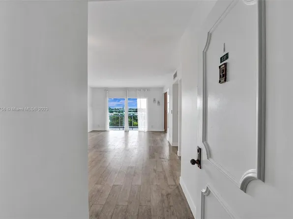 4400 Hillcrest Dr APT 618B, Hollywood, FL 33021